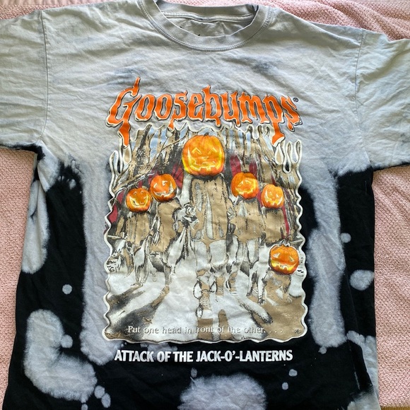 GooseBumps Tee - Picture 1 of 2